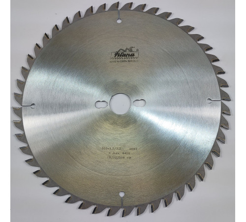 Пильный диск по дереву 300x3.2/2.2x30 z48  81-20 WZ