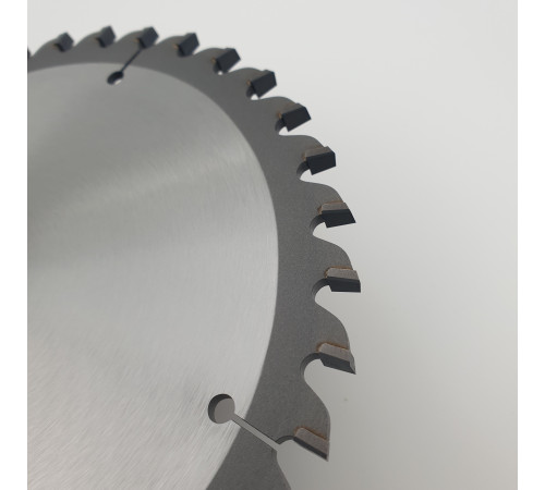 Пильный диск для раскроечных центров подрезной алмазный PCD 180x4.3-5.5x3.2x30 Z36 RED SAMURAI